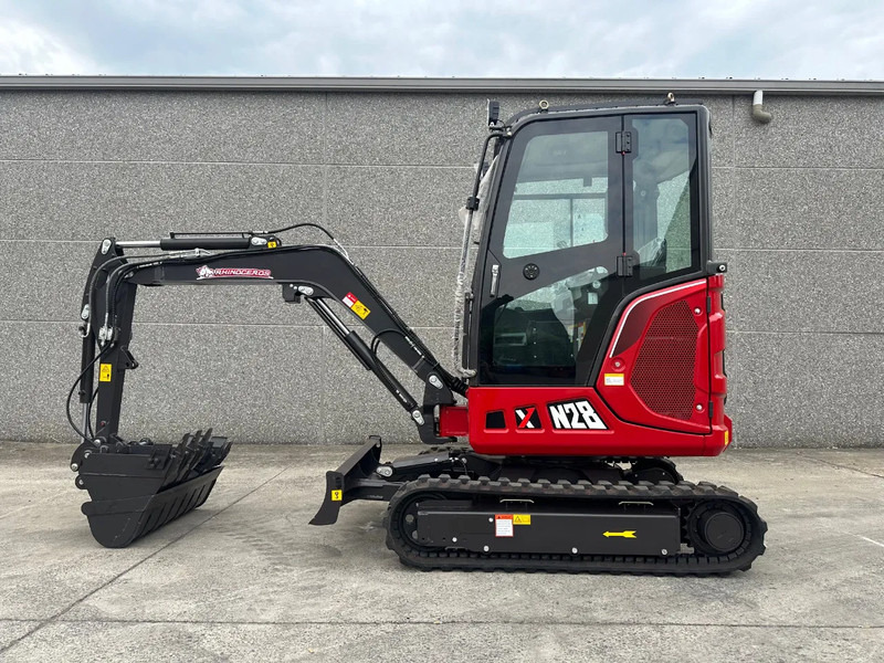 Rhinoceros XN28 - Mini pelle: photos 1 Rhinoceros XN28 - Mini pelle: photos 1