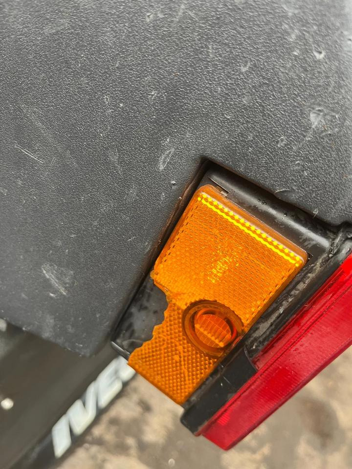 IVECO Stralis 450 Kotflügel vorne links 41299389 / 41299388 - Aile pour Camion: photos 4 IVECO Stralis 450 Kotflügel vorne links 41299389 / 41299388 - Aile pour Camion: photos 4