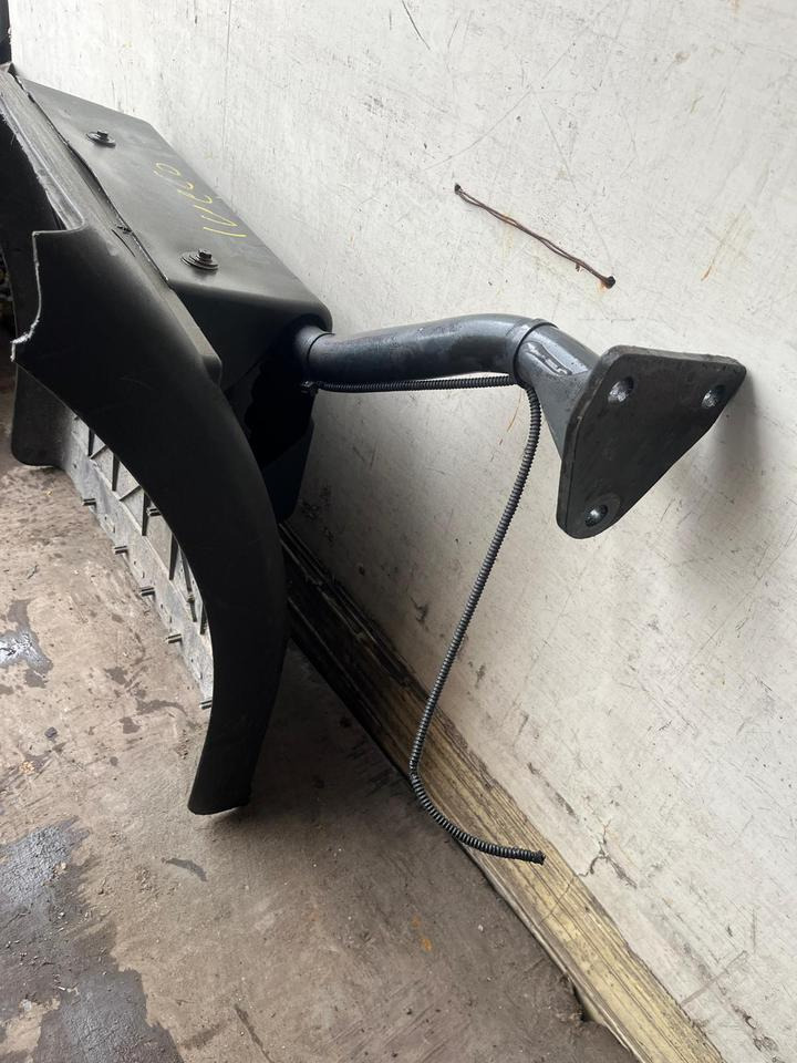 IVECO Stralis 450 Kotflügel vorne rechts 41299389 / 41299388 - Aile pour Camion: photos 4 IVECO Stralis 450 Kotflügel vorne rechts 41299389 / 41299388 - Aile pour Camion: photos 4