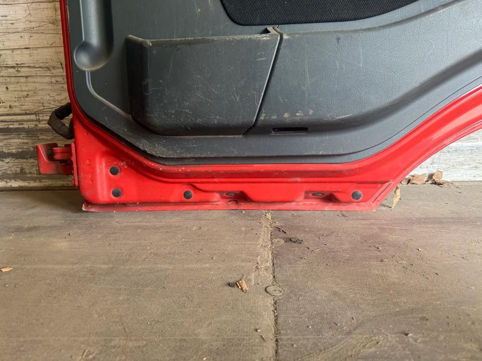 MAN TGM Beifahrertür Rot Spiegel Innenverkleidung LN 66 - Portière et pièces pour Camion: photos 4 MAN TGM Beifahrertür Rot Spiegel Innenverkleidung LN 66 - Portière et pièces pour Camion: photos 4