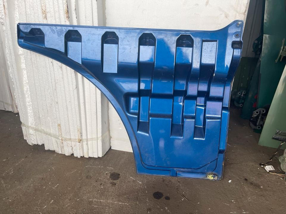 MAN TGX TGA Abdeckung Türverlängerung Links Blau - Portière et pièces pour Camion: photos 2 MAN TGX TGA Abdeckung Türverlängerung Links Blau - Portière et pièces pour Camion: photos 2