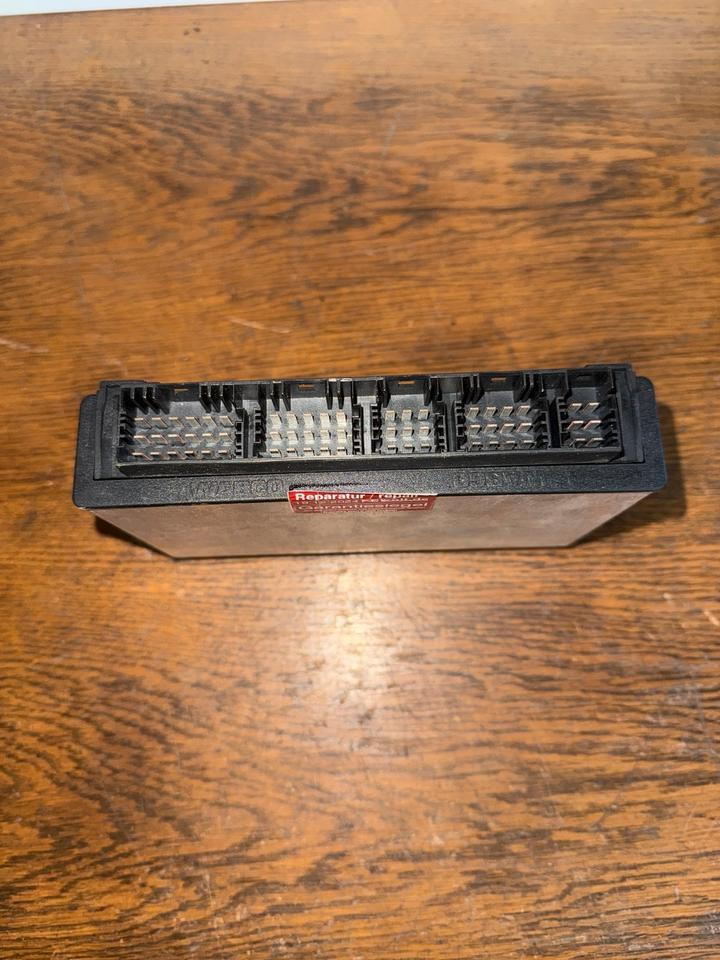 Mercedes Actros MP4 WABCO EBS Steuergerät A0014460936 - Bloc de gestion pour Camion: photos 4 Mercedes Actros MP4 WABCO EBS Steuergerät A0014460936 - Bloc de gestion pour Camion: photos 4