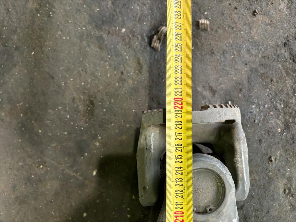 Mercedes Atego 4 EU6 Kardanwelle 220 CM, Kurze Radstand - Arbre à cardan pour Camion: photos 3 Mercedes Atego 4 EU6 Kardanwelle 220 CM, Kurze Radstand - Arbre à cardan pour Camion: photos 3