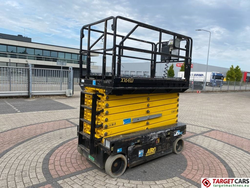 Airo X16EW Electric X16 EW Scissor Work Lift 1590cm - Nacelle ciseaux: photos 3 Airo X16EW Electric X16 EW Scissor Work Lift 1590cm - Nacelle ciseaux: photos 3