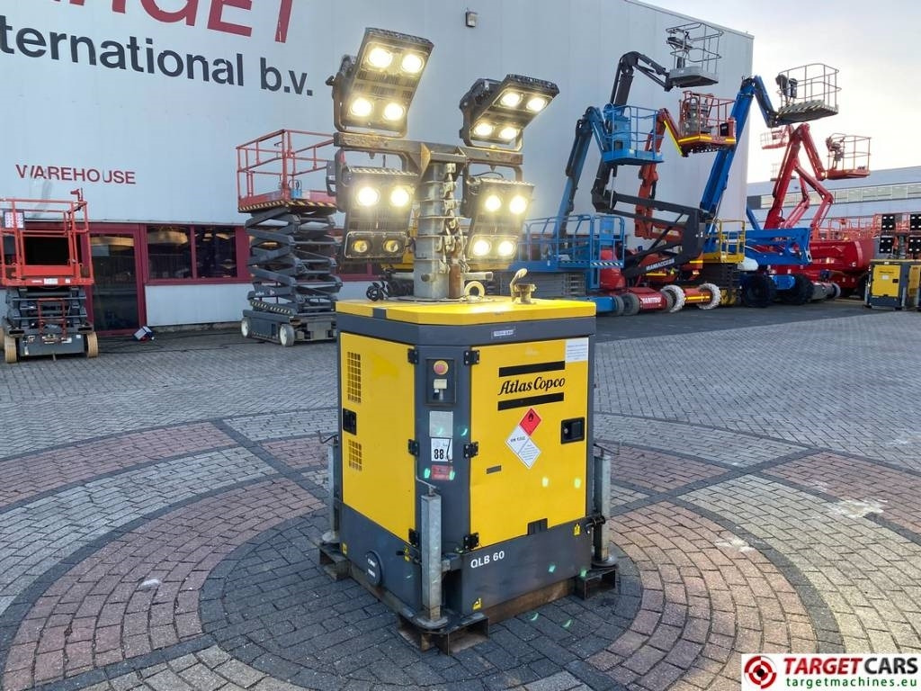 Atlas Copco QLB60 Tower Light 4x350W Led - Mat d'éclairage: photos 1 Atlas Copco QLB60 Tower Light 4x350W Led - Mat d'éclairage: photos 1