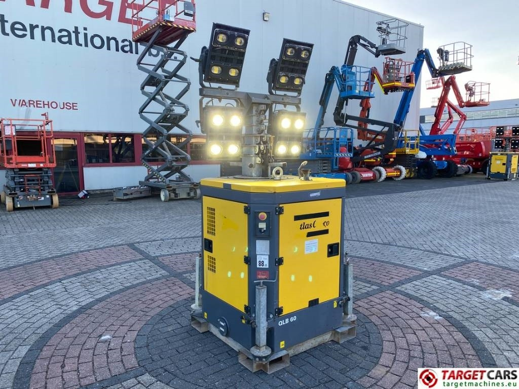Atlas Copco QLB60 Tower Light 4x350W Led - Mat d'éclairage: photos 1 Atlas Copco QLB60 Tower Light 4x350W Led - Mat d'éclairage: photos 1