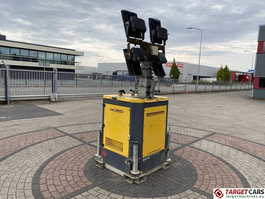 Atlas Copco QLB60 Tower Light 4x350W - Mat d'éclairage: photos 3 Atlas Copco QLB60 Tower Light 4x350W - Mat d'éclairage: photos 3