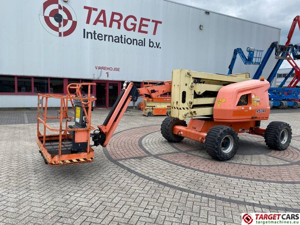 JLG 450AJ Articulated 4x4 Diesel Boom Work Lift 1572cm - Autre matériel: photos 1 JLG 450AJ Articulated 4x4 Diesel Boom Work Lift 1572cm - Autre matériel: photos 1