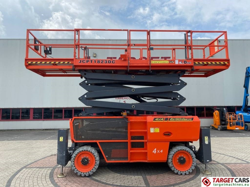 Dingli JCPT1823DC Electric 4x4 Scissor Work Lift 1800cm - Nacelle ciseaux: photos 5 Dingli JCPT1823DC Electric 4x4 Scissor Work Lift 1800cm - Nacelle ciseaux: photos 5