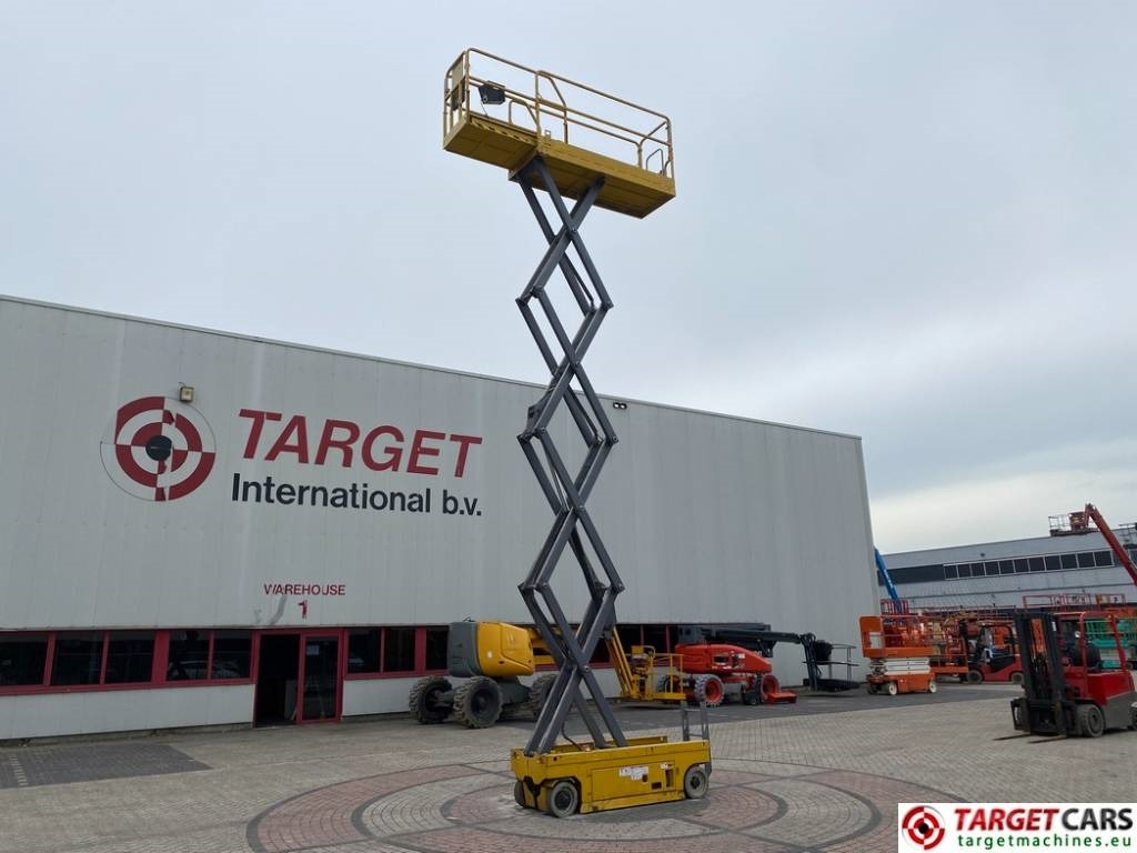 GMG 2632-ED Electric Scissor 2632ED Work Lift 983cm  — crédit-bail GMG 2632-ED Electric Scissor 2632ED Work Lift 983cm: photos 6