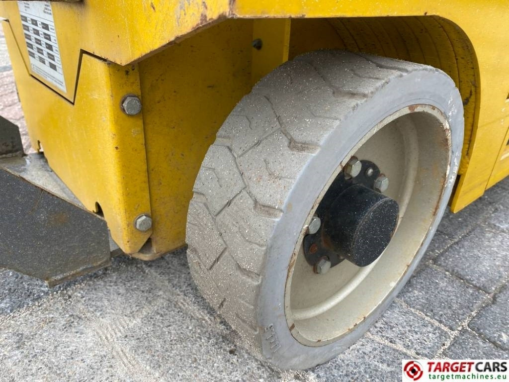 GMG 2632-ED Electric Scissor 2632ED Work Lift 983cm  — crédit-bail GMG 2632-ED Electric Scissor 2632ED Work Lift 983cm: photos 22