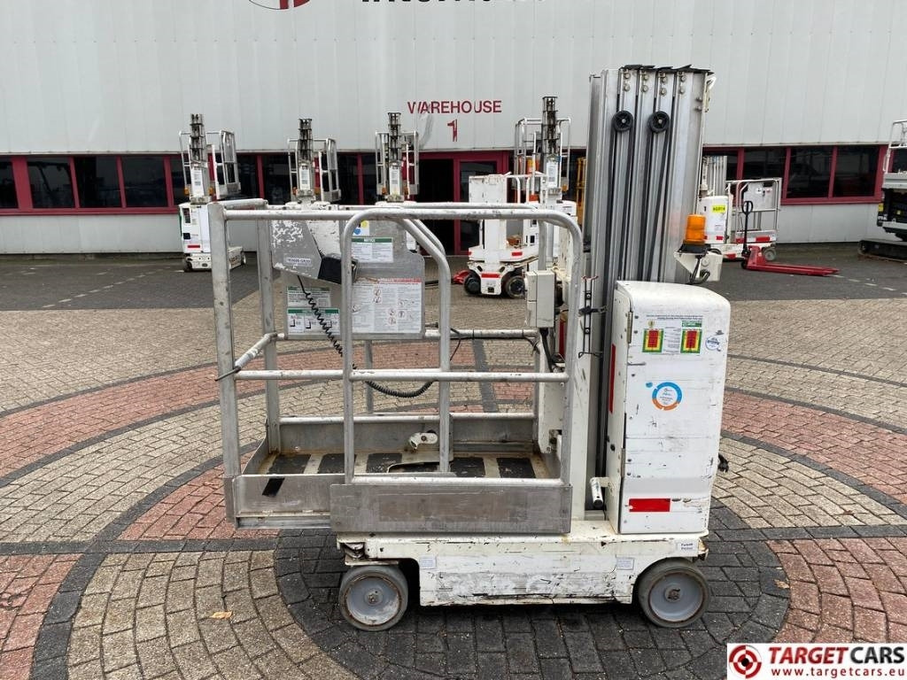 Genie GR-20 RunAbout Electric Vertical Mast Lift 802cm - Nacelle à mât vertical: photos 5 Genie GR-20 RunAbout Electric Vertical Mast Lift 802cm - Nacelle à mât vertical: photos 5