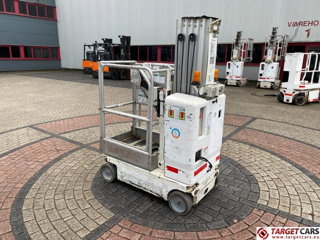 Genie GR-20 RunAbout Electric Vertical Mast Lift 802cm - Nacelle à mât vertical: photos 4 Genie GR-20 RunAbout Electric Vertical Mast Lift 802cm - Nacelle à mât vertical: photos 4