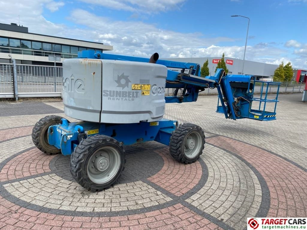 Genie Z-45/25J Diesel 4x4 Articulated Boom Work Lift 16M - Nacelle articulée: photos 3 Genie Z-45/25J Diesel 4x4 Articulated Boom Work Lift 16M - Nacelle articulée: photos 3