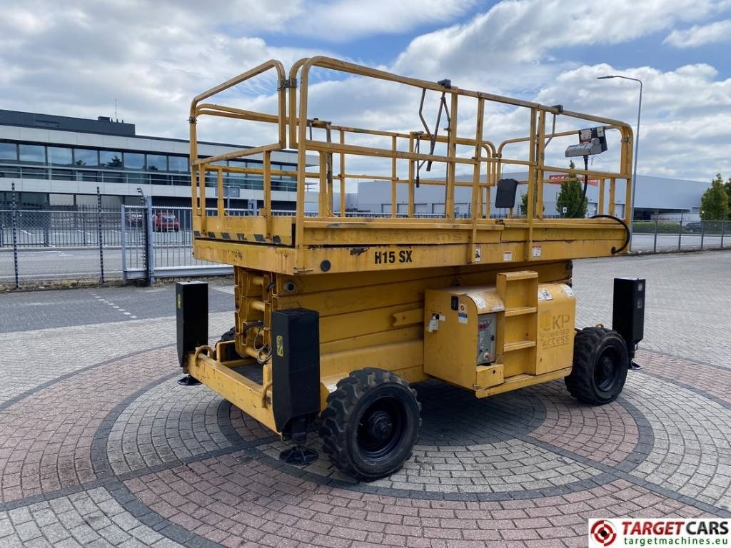 Haulotte H15SXNT Diesel H15SX 4x4 Scissor Work Lift 1500cm - Nacelle ciseaux: photos 3 Haulotte H15SXNT Diesel H15SX 4x4 Scissor Work Lift 1500cm - Nacelle ciseaux: photos 3
