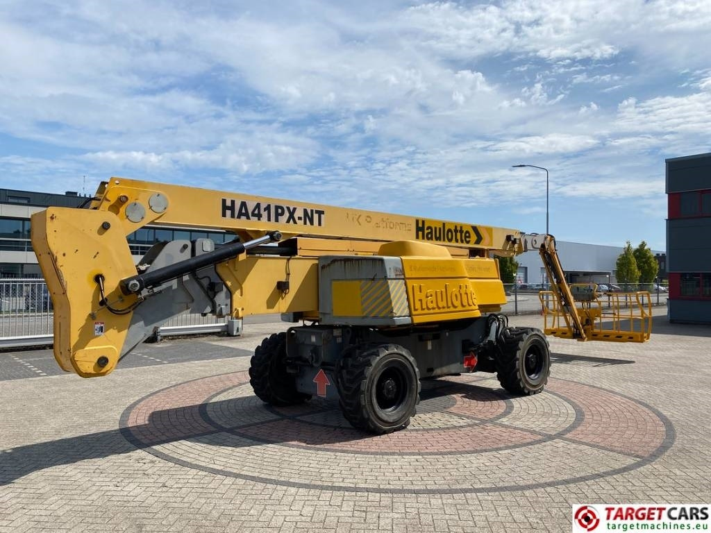 Haulotte HA41PX NT Diesel 4x4 Articulated Boom Lift 4100cm - Nacelle articulée: photos 3 Haulotte HA41PX NT Diesel 4x4 Articulated Boom Lift 4100cm - Nacelle articulée: photos 3