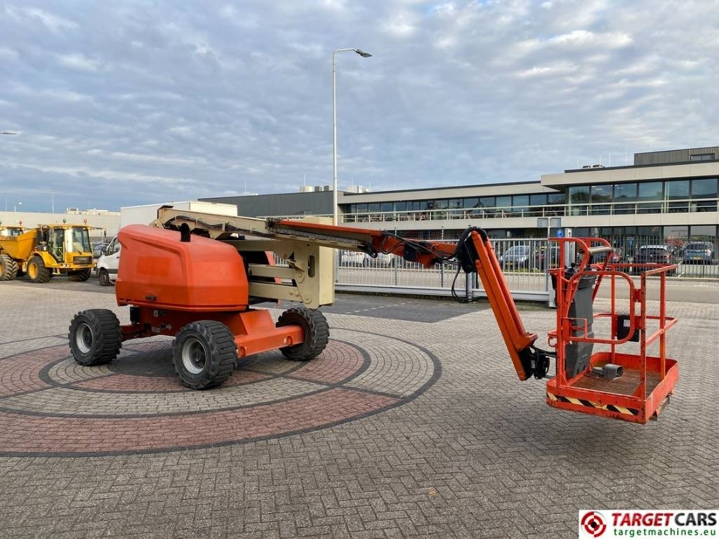JLG 520AJ Articulated 4x4 Diesel Boom Work Lift 1800cm - Nacelle articulée: photos 2 JLG 520AJ Articulated 4x4 Diesel Boom Work Lift 1800cm - Nacelle articulée: photos 2