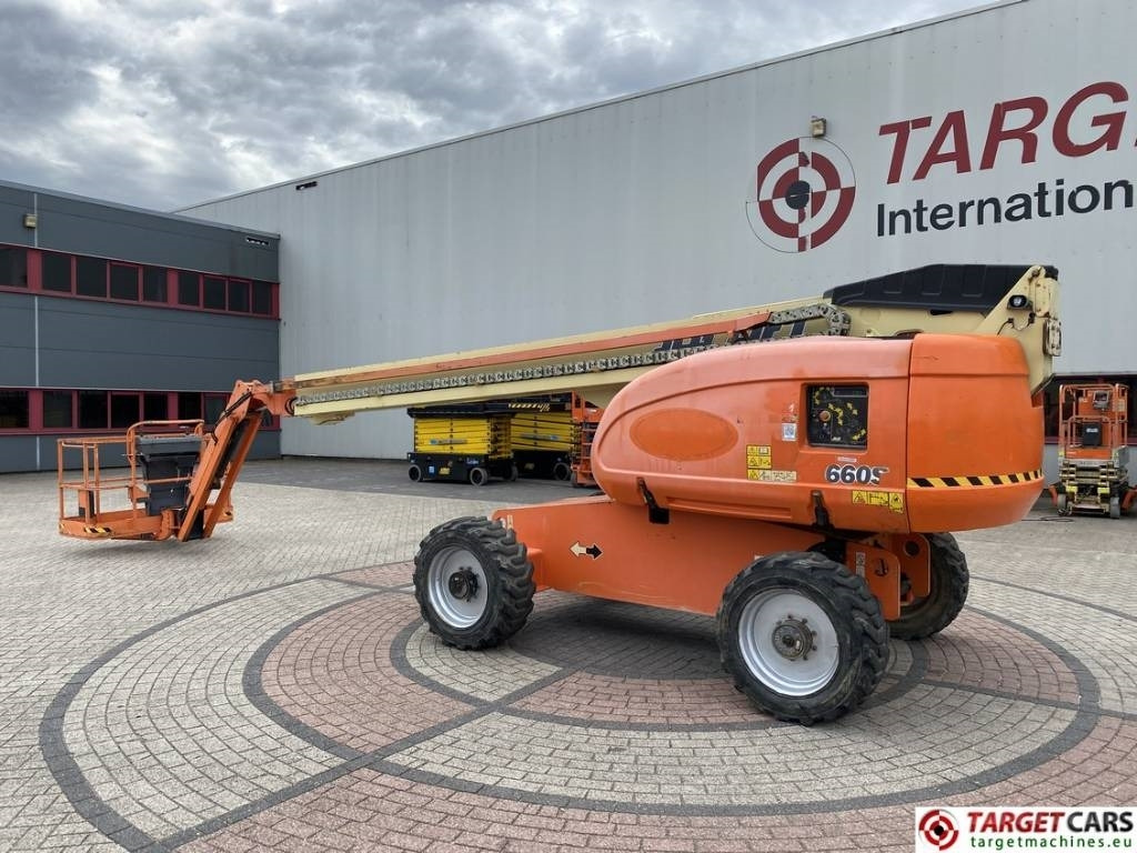 JLG 660SJ Telescopic 4x4 Diesel Boom Work Lift 2232cm - Nacelle télescopique: photos 4 JLG 660SJ Telescopic 4x4 Diesel Boom Work Lift 2232cm - Nacelle télescopique: photos 4