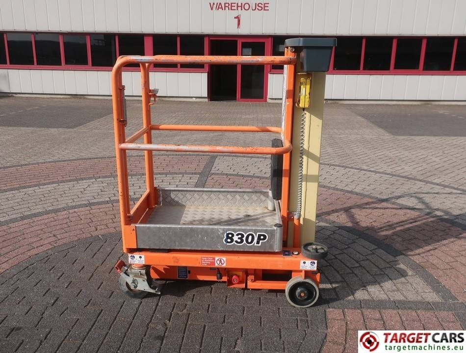 Nacelle JLG Power Tower Nano 830P Vertical Lift 450cm: photos 5