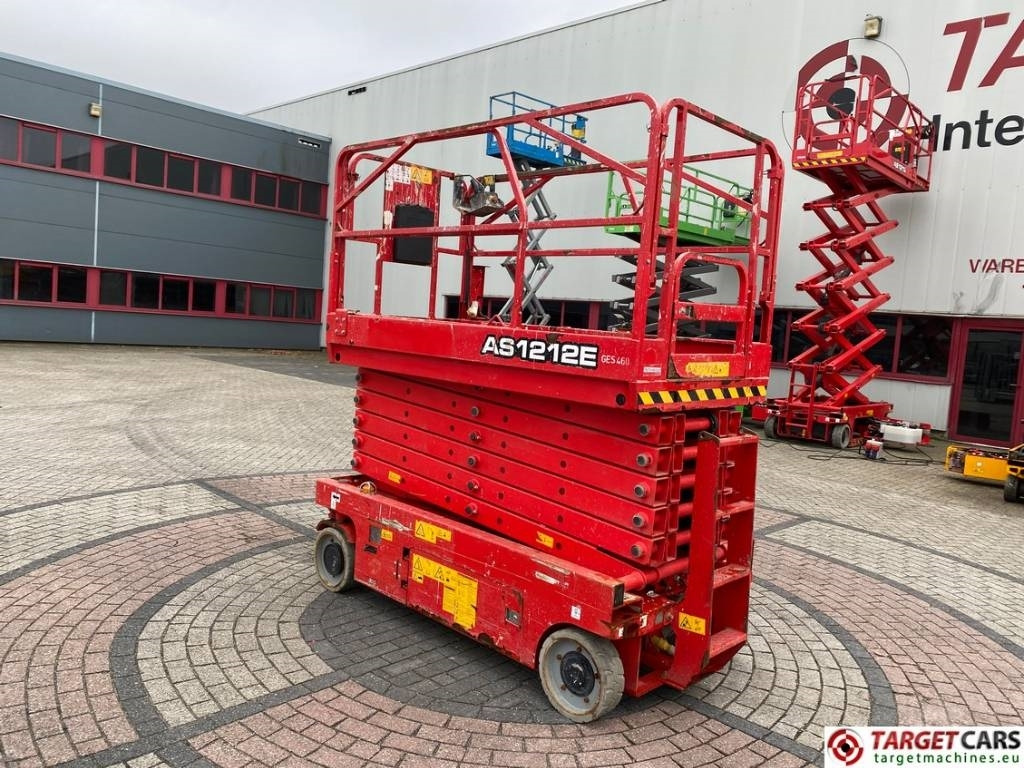 LGMG AS1212E Electric Scissor Work Lift 1400cm - Nacelle ciseaux: photos 4 LGMG AS1212E Electric Scissor Work Lift 1400cm - Nacelle ciseaux: photos 4