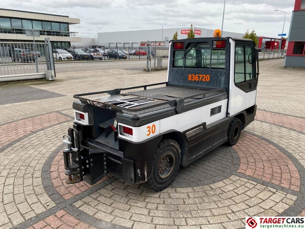 Linde P250 Tow Tug Truck Tractor Electric 80V Max 25T - Tracteur communal: photos 3 Linde P250 Tow Tug Truck Tractor Electric 80V Max 25T - Tracteur communal: photos 3