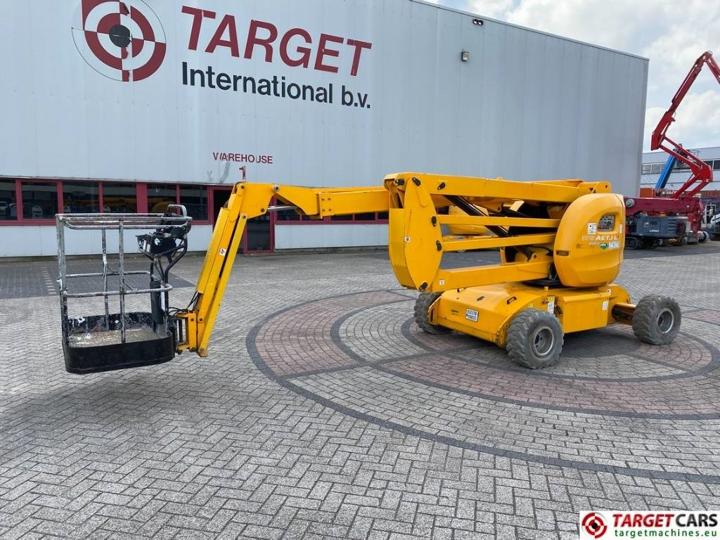 Manitou 170AETJL Electric Articulated Boom WorkLift 1690cm - Nacelle articulée: photos 1 Manitou 170AETJL Electric Articulated Boom WorkLift 1690cm - Nacelle articulée: photos 1