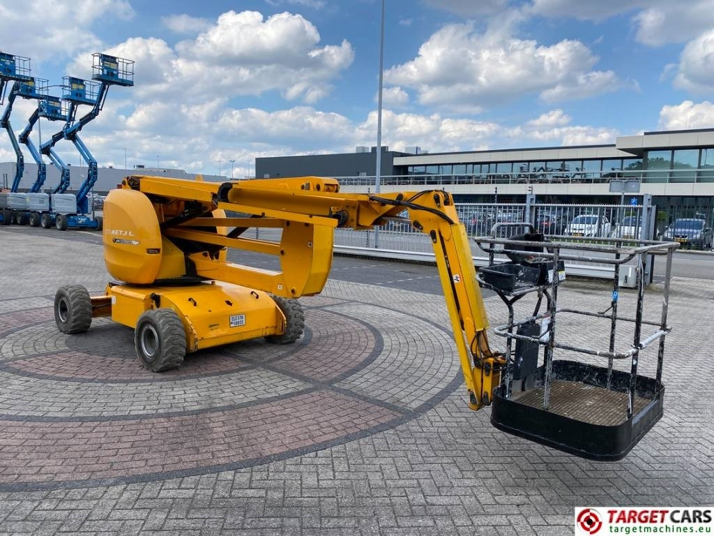 Manitou 170AETJL Electric Articulated Boom WorkLift 1690cm - Nacelle articulée: photos 2 Manitou 170AETJL Electric Articulated Boom WorkLift 1690cm - Nacelle articulée: photos 2