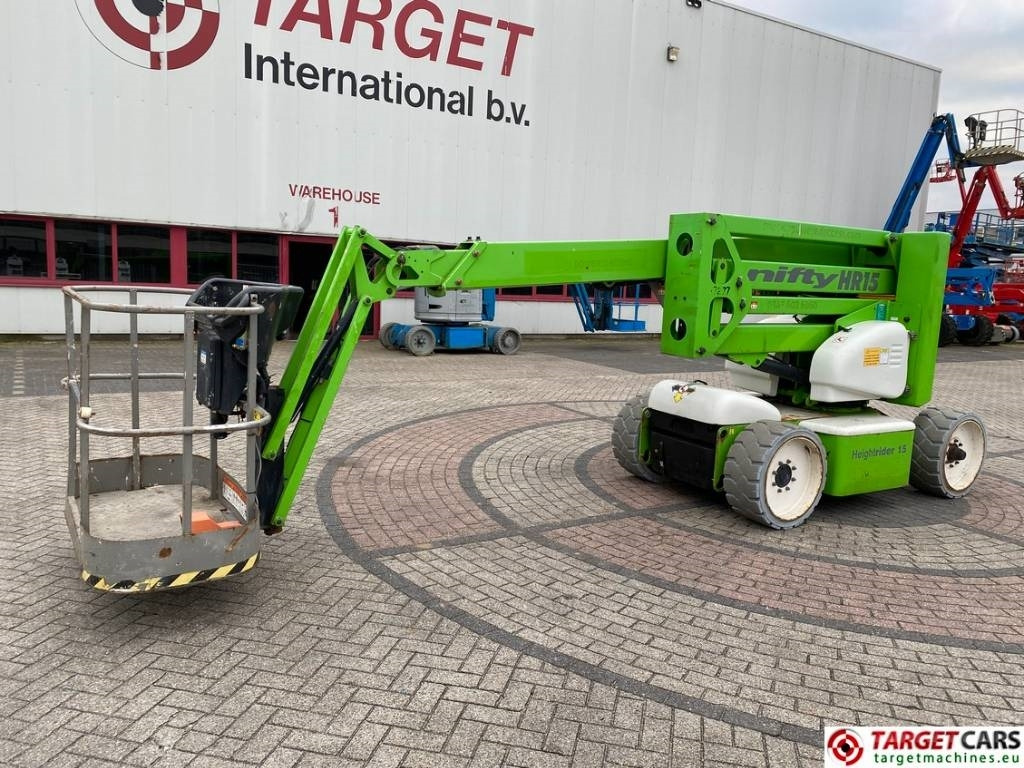 Niftylift HR15NDE HyBrid Articulated Boom Work Lift 1550cm - Nacelle articulée: photos 1 Niftylift HR15NDE HyBrid Articulated Boom Work Lift 1550cm - Nacelle articulée: photos 1