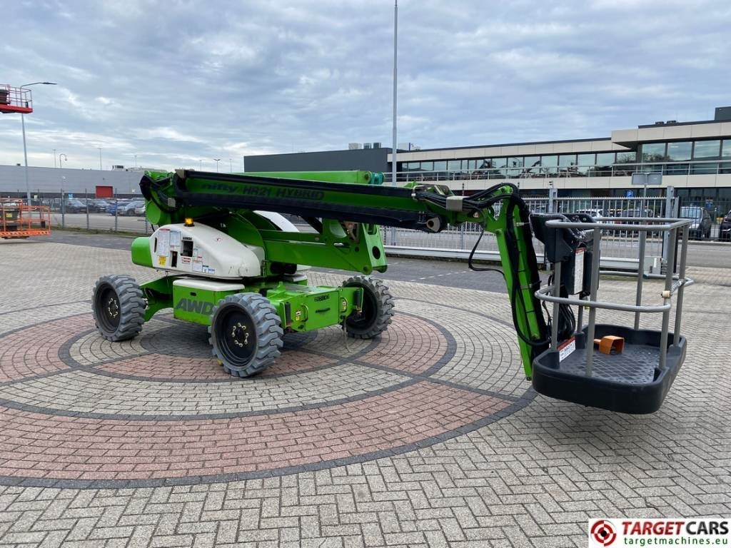 Niftylift HR21 MK1B HyBrid Articulated 4x4 Boom Lift 2080cm - Nacelle articulée: photos 2 Niftylift HR21 MK1B HyBrid Articulated 4x4 Boom Lift 2080cm - Nacelle articulée: photos 2
