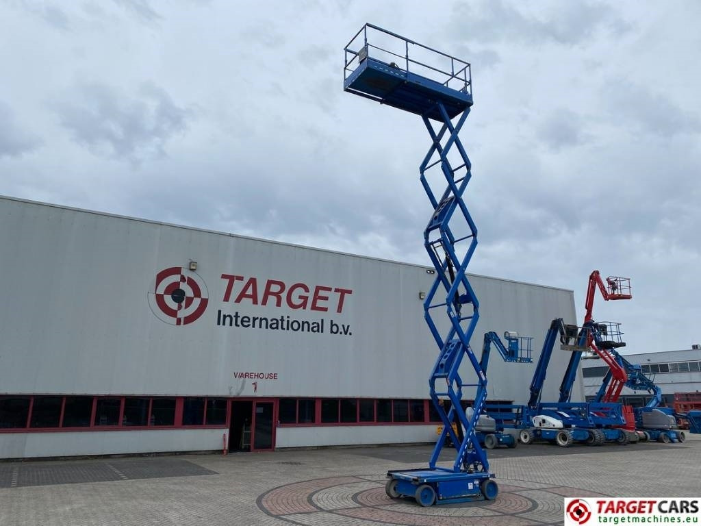 SkyJack SJ4732 Electric 4732 Scissor Work Lift 1165cm - Nacelle ciseaux: photos 5 SkyJack SJ4732 Electric 4732 Scissor Work Lift 1165cm - Nacelle ciseaux: photos 5