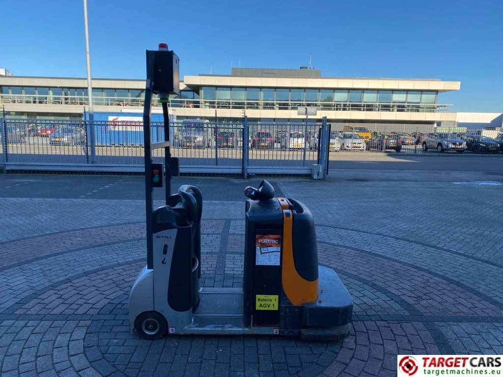 Still CX-T Electric TowTruck Tractor 24V 4000KG Capacity - Chariot tracteur: photos 3 Still CX-T Electric TowTruck Tractor 24V 4000KG Capacity - Chariot tracteur: photos 3