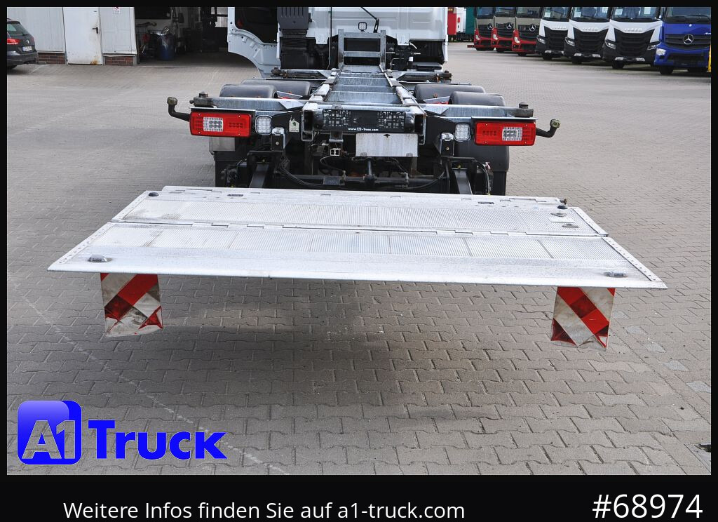 IVECO AS260SY-46 BDF LNG LBW Lenkachse Steering - Camion porte-conteneur/ Caisse mobile: photos 2 IVECO AS260SY-46 BDF LNG LBW Lenkachse Steering - Camion porte-conteneur/ Caisse mobile: photos 2