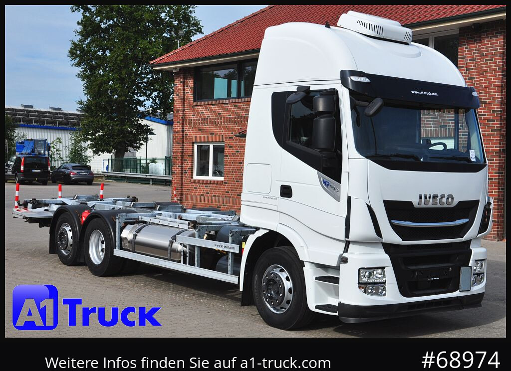 IVECO AS260SY-46 BDF LNG LBW Lenkachse Steering - Camion porte-conteneur/ Caisse mobile: photos 1 IVECO AS260SY-46 BDF LNG LBW Lenkachse Steering - Camion porte-conteneur/ Caisse mobile: photos 1