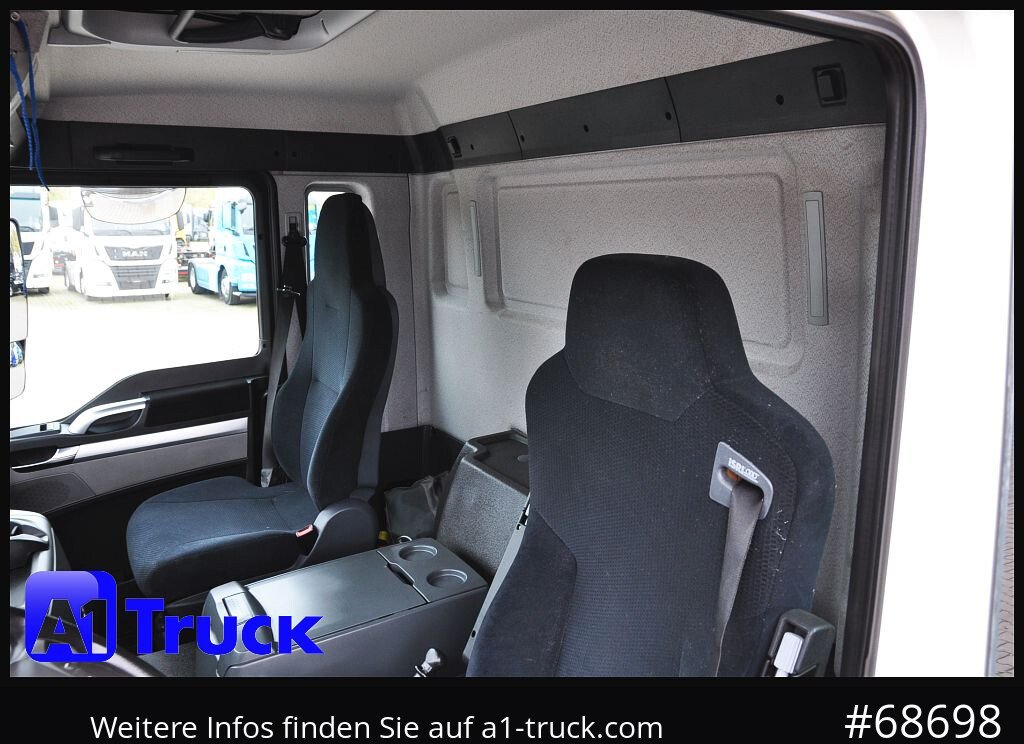 MAN TGS 26.440, Kran PK23.001L, 16m, Lenkachse - Camion grue: photos 2 MAN TGS 26.440, Kran PK23.001L, 16m, Lenkachse - Camion grue: photos 2