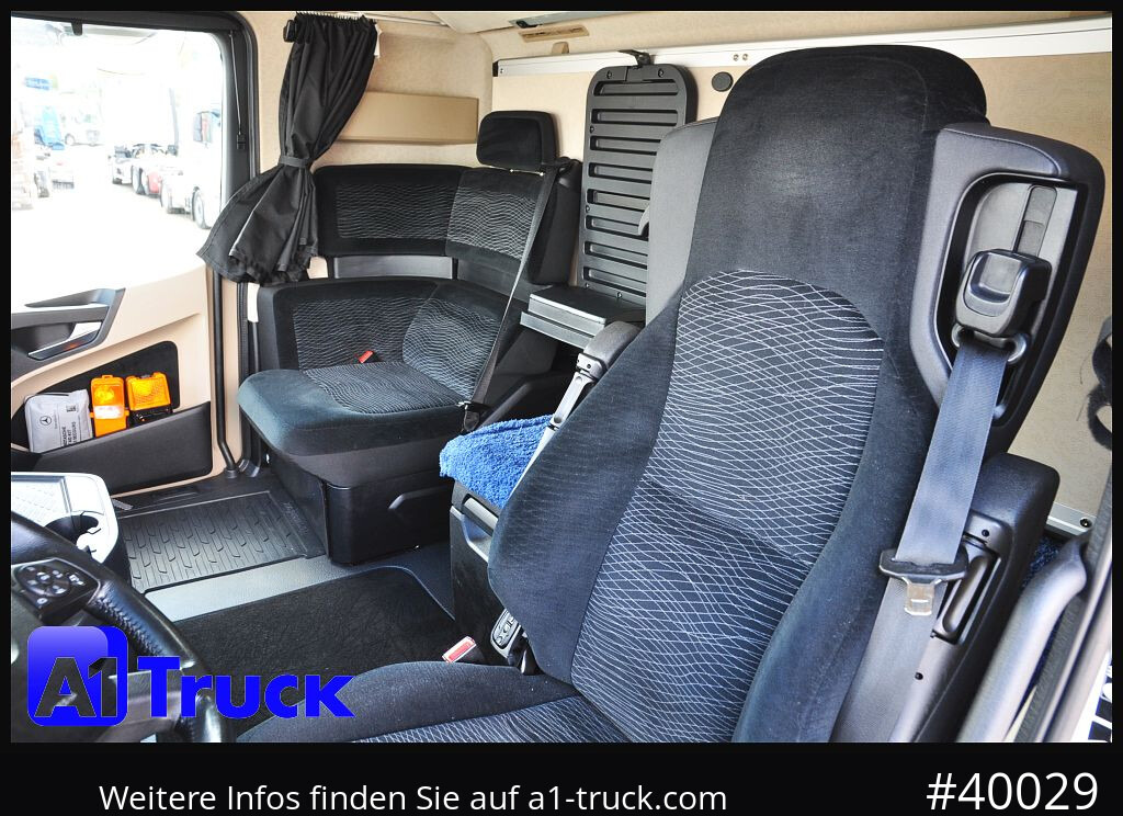 MERCEDES-BENZ 1843 StreamSpace GGVS ADR FL AT - Tracteur routier: photos 2 MERCEDES-BENZ 1843 StreamSpace GGVS ADR FL AT - Tracteur routier: photos 2