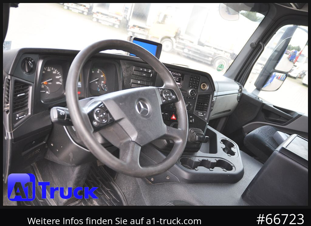 Photo d'intérieur 2: Tracteur routier MERCEDES-BENZ Actros 1836, RTI Kompressor,