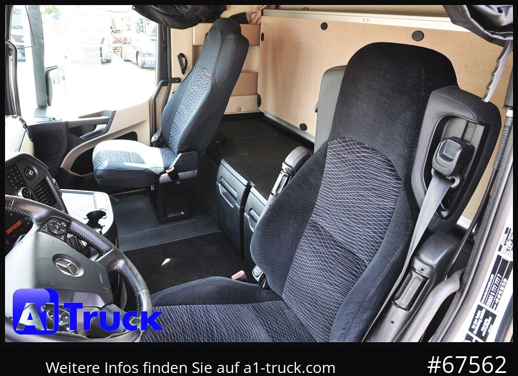 MERCEDES-BENZ Actros 1848 BigSpace Hydraulik, - Tracteur routier: photos 3 MERCEDES-BENZ Actros 1848 BigSpace Hydraulik, - Tracteur routier: photos 3