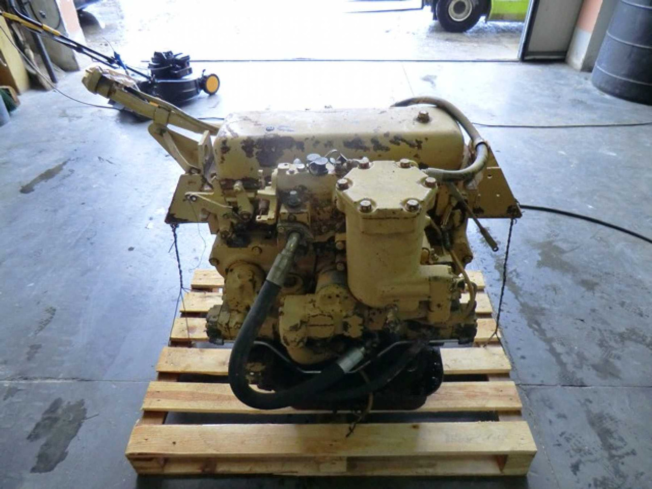 Caterpillar 953 TRASMISSIONE - Boîte de vitesse pour Engins de chantier: photos 1 Caterpillar 953 TRASMISSIONE - Boîte de vitesse pour Engins de chantier: photos 1