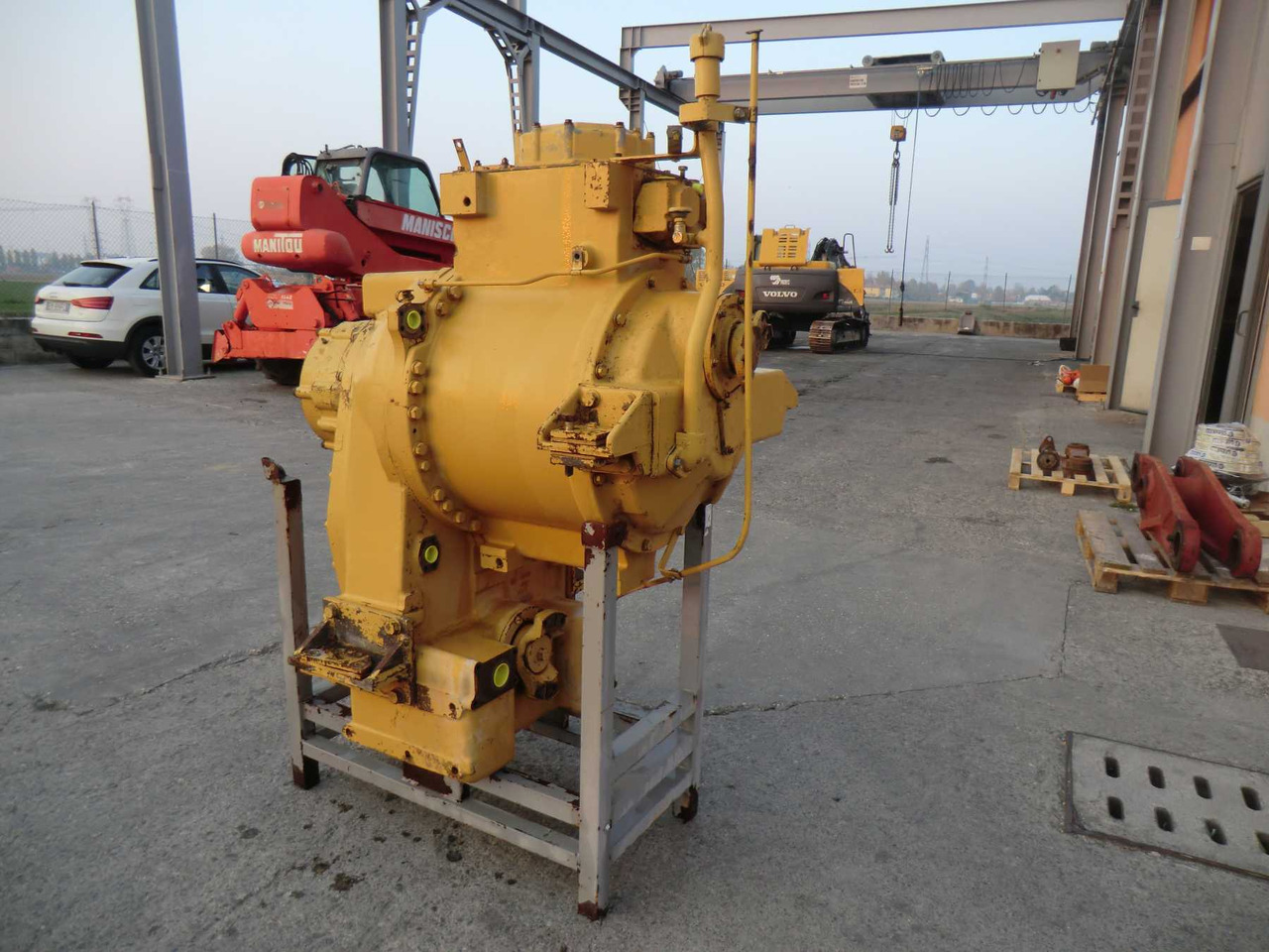 Caterpillar 988B trasmissione matricola 1JE00271. - Boîte de vitesse pour Engins de chantier: photos 4 Caterpillar 988B trasmissione matricola 1JE00271. - Boîte de vitesse pour Engins de chantier: photos 4