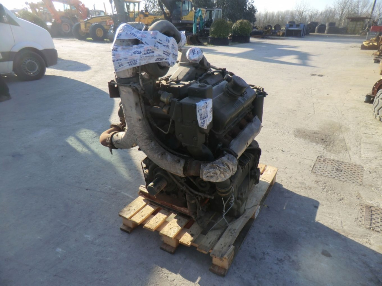 DETROIT DIESEL 8V53 MOTORE MARINO USATO COMPLETO DI TURBO E MOTORINO DI AVVIAMENTO. - Moteur pour Engins de chantier: photos 1 DETROIT DIESEL 8V53 MOTORE MARINO USATO COMPLETO DI TURBO E MOTORINO DI AVVIAMENTO. - Moteur pour Engins de chantier: photos 1