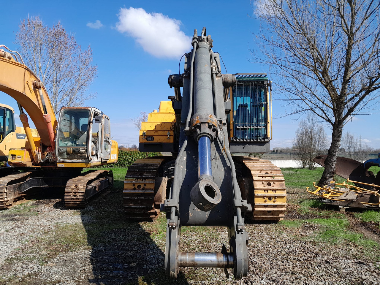 VOLVO EC700B LC - Pelle sur chenille: photos 3 VOLVO EC700B LC - Pelle sur chenille: photos 3