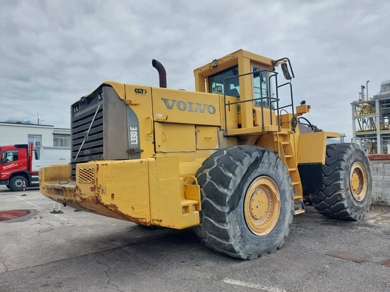 VOLVO L330E HDBH - Chargeuse sur pneus: photos 4 VOLVO L330E HDBH - Chargeuse sur pneus: photos 4