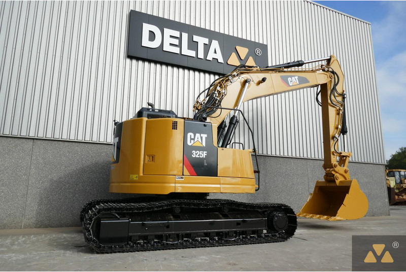 Caterpillar 325F LCR - Pelle sur chenille: photos 5 Caterpillar 325F LCR - Pelle sur chenille: photos 5