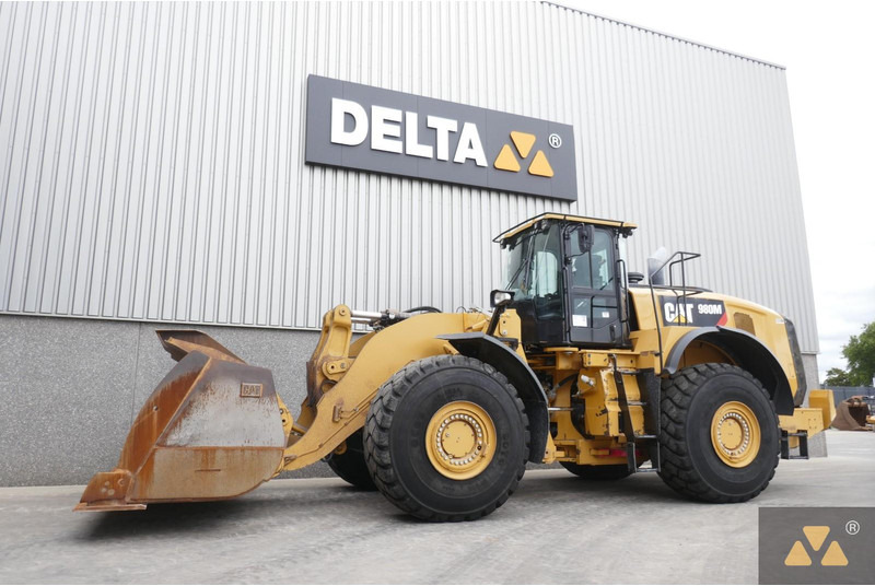 Caterpillar 980M - Chargeuse sur pneus: photos 3 Caterpillar 980M - Chargeuse sur pneus: photos 3
