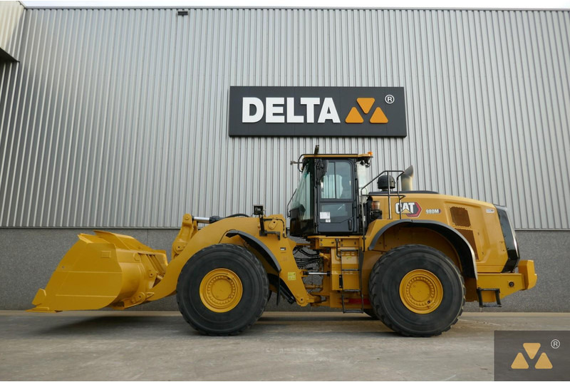 Caterpillar 980M - Chargeuse sur pneus: photos 1 Caterpillar 980M - Chargeuse sur pneus: photos 1
