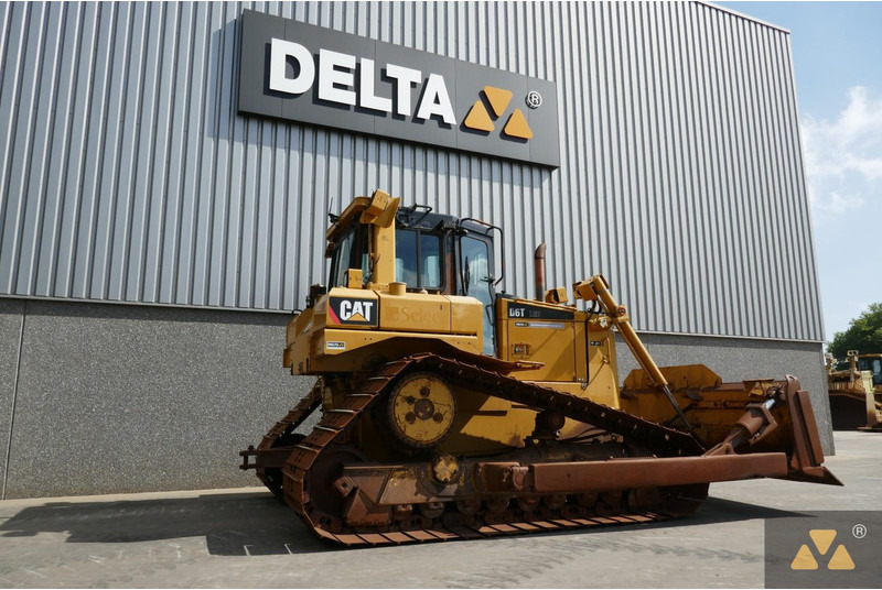 Caterpillar D6T LGP - Bulldozer: photos 5 Caterpillar D6T LGP - Bulldozer: photos 5