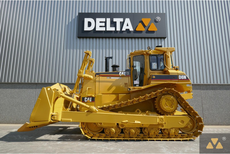 Caterpillar D8N - Bulldozer: photos 1 Caterpillar D8N - Bulldozer: photos 1