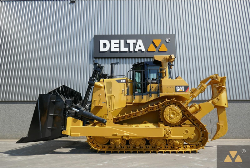 Caterpillar D9T - Bulldozer: photos 1 Caterpillar D9T - Bulldozer: photos 1