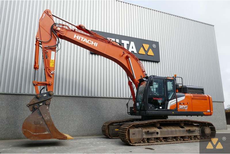 Hitachi ZX300LC-7 - Pelle sur chenille: photos 3 Hitachi ZX300LC-7 - Pelle sur chenille: photos 3