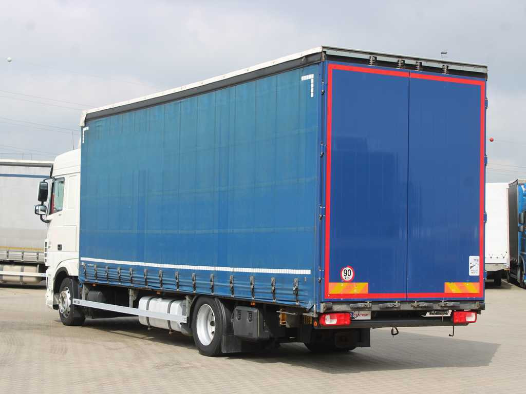 DAF XF 450, EURO 6, INDEPENDENT AIR CONDITIONING, AIR SUSPENSION - Camion à rideaux coulissants: photos 5 DAF XF 450, EURO 6, INDEPENDENT AIR CONDITIONING, AIR SUSPENSION - Camion à rideaux coulissants: photos 5